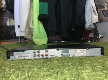 DVD плеер LG dp547h