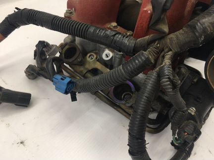 Впускной коллектор Subaru Forester SG EJ255 2002