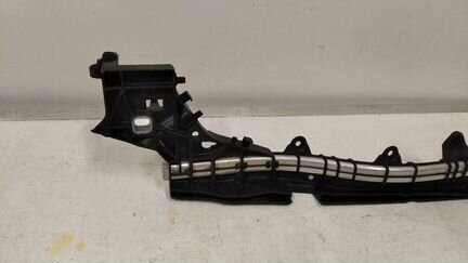 Кронштейн передней панели Mercedes C класс W205