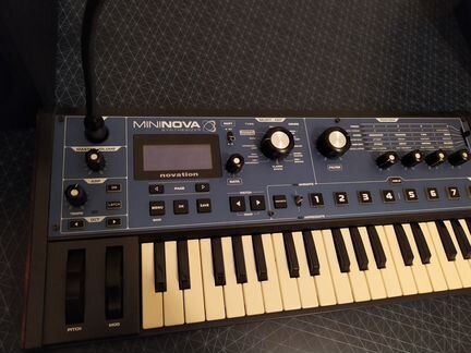 Novation Mininova + чехол