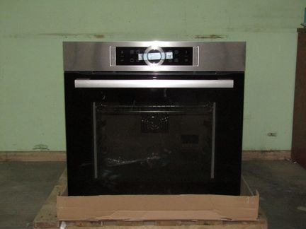 Духовой шкаф Bosch HBG6750S1