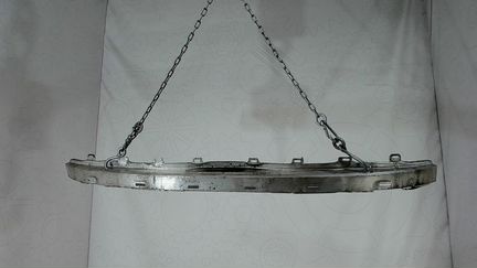 Усилитель бампера передний Audi A4 (B5), 1995