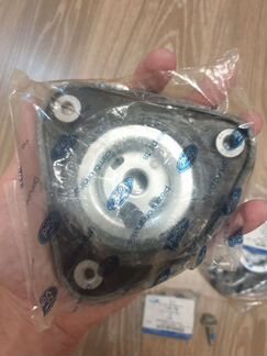 Комплект опор переднего амортизатора Ford