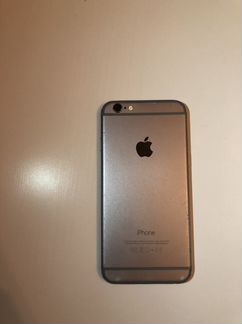 Телефон iPhone 6
