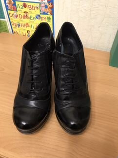 Полуботинки женские 39 размер