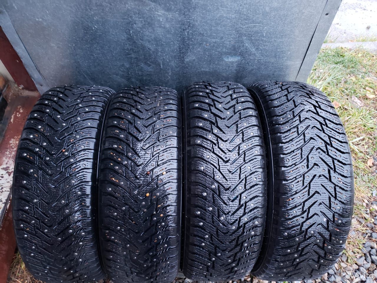 Suv что это на шинах. Hakkapeliitta 235 60 r18 107t. Автомобильная шина nokian tyres hakkapeliitta 8 235/60 r18 107t зимняя шипованная. Hakkapeliitta 235 60 r18 107t. Hakkapeliitta 235 60 r18 107t.