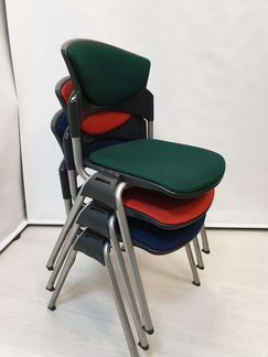 Офисные стулья Италия