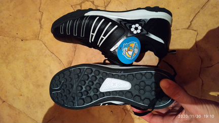 Бутсы 37-8р