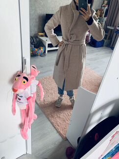 Пальто бежевое новое