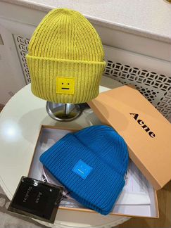 Шапка яркая Acne studios