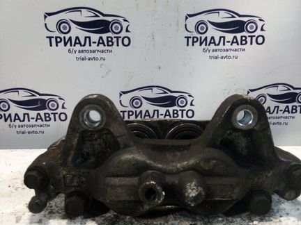 Суппорт передний левый Toyota Prado 120 2004-2009
