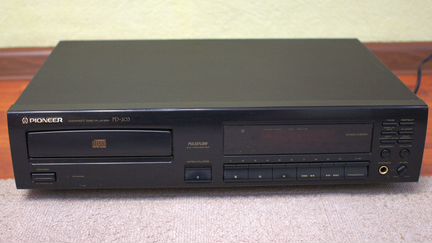 Pioneer PD-203 compact disc player