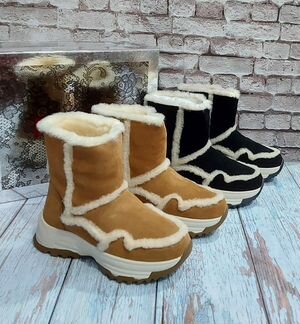 Зимние ботинки женские