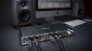 Звуковая карта Roland Rubix44