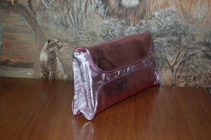 Новый сиреневый клатч Oriflame