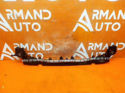 Кронштейн радиатора Mercedes C-Class W205 2014-Нв