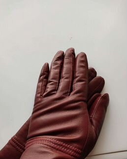 Перчатки кожаные, новые, женские