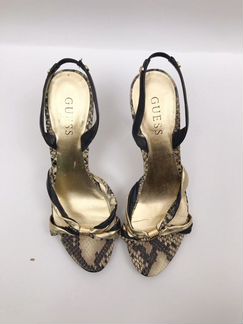 Босоножки Guess