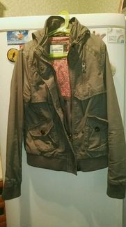 Куртка-ветровка на подкладке