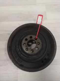 Шкив коленвала на Audi A8 D3/4E (2-й рестайлинг) 2