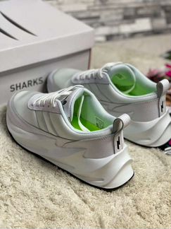 Кроссовки Adidas Sharks