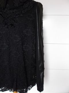 Блузка нарядная, новая