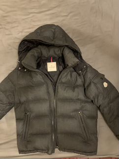 Курта Moncler зимняя