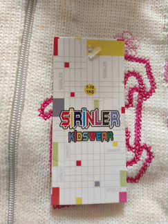 Новая теплая красивая кофта на 5-6,7-9 лет. Турция