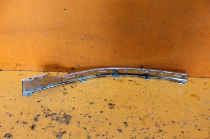 Накладка бампера задняя левая Volkswagen Touareg 2