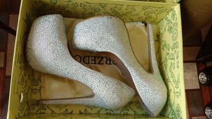 Туфли, лабутены