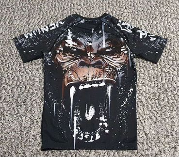 Рашгард Venum с коротким рукавом