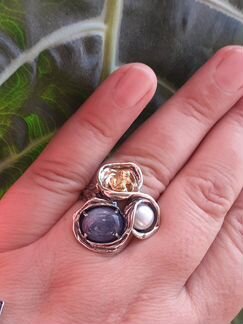 Кольцо с кианитом и жемчугом