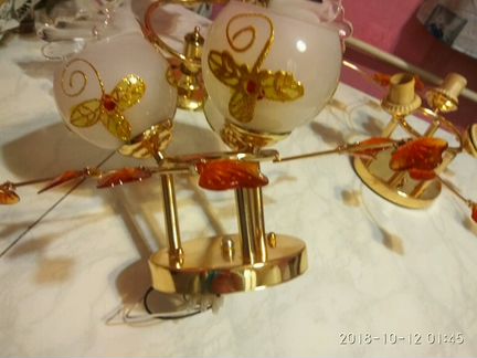 Люстры потолочные 2шт. с плафонами и без