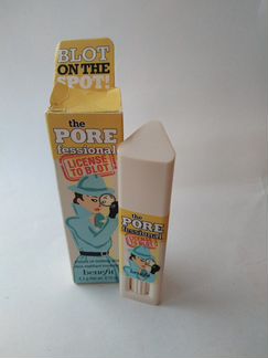 Мгновенно матирующий стик Benefit