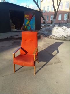 Винтажное кресло