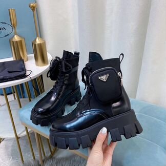 Ботинки Prada женские