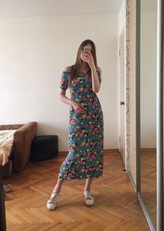 Платье летнее в цветок цветочное цветы