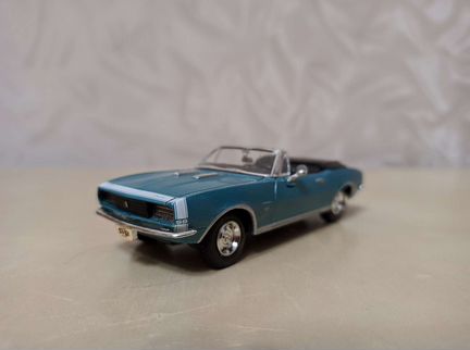 Ertl 1:43 Chevrolet Camaro SS convertible