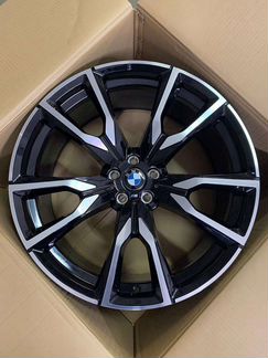 Диски на BMW X5 G05 X6 G06 X7 R22 5x112 новые