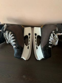 Коньки Bauer Supreme, 38,5 размер