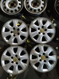 Диски бу литые R15 I на Toyota