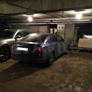 Машиноместо, 12 м²