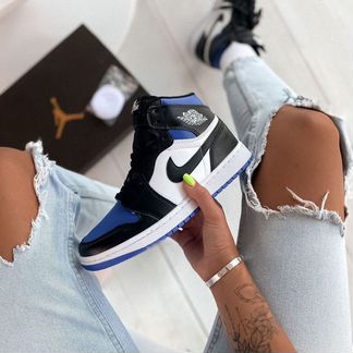 Женские кроссовки Nike air jordan