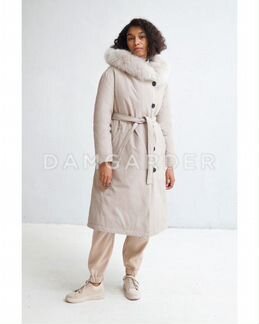 Пальто с мехом песца новое бежевое женское