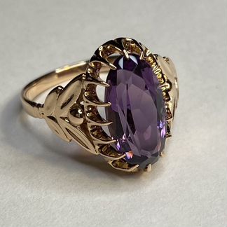 Золотое советское кольцо 583 с корундом р 18,75