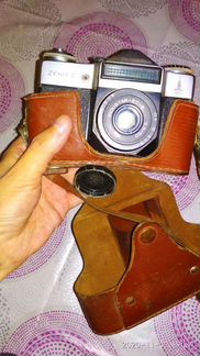 Плёночный фотоаппарат zenit-E