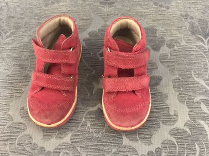 Ботинки детские 22 размер