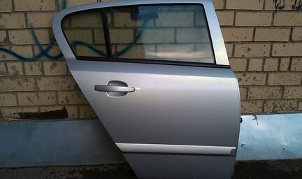 Дверь задняя правая для Опель Астра H хетчбэк