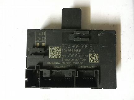 Блок управления Skoda 5Q4959595E
