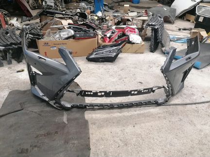 Бампер передний Lexus RX4